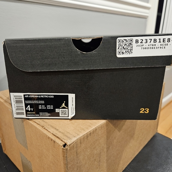 New Air jordan 12 retro utility youth with box - Picture 4 of 5